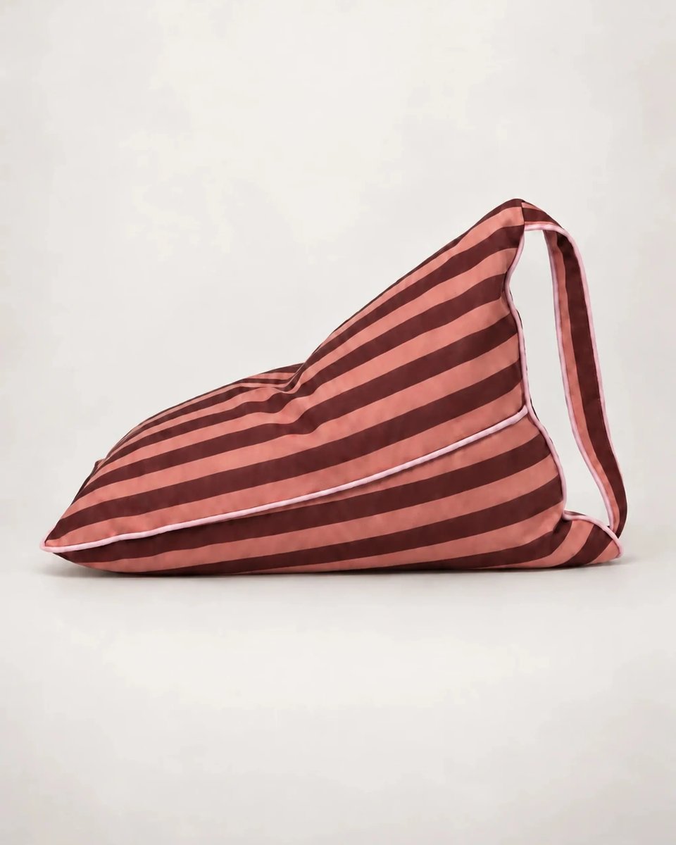 East Hampton backrest, side view