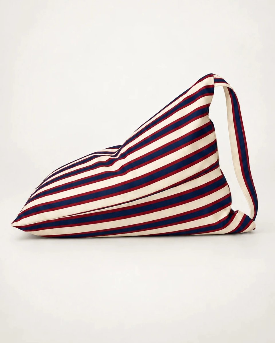 Montauk backrest, side view